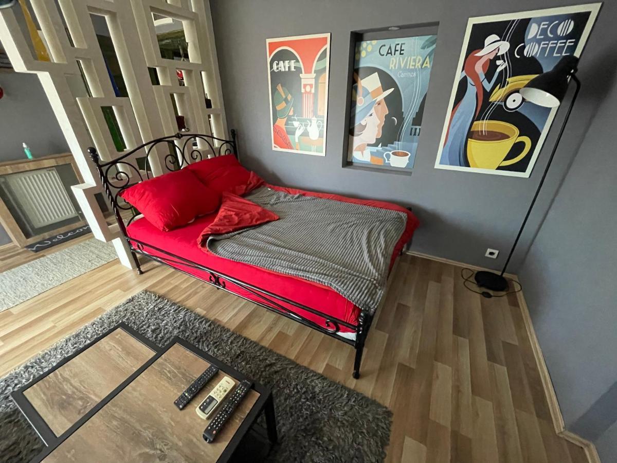 Appartement Bubinga à Kruševac Extérieur photo